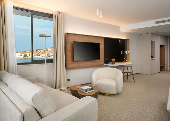 Grand Hotel View